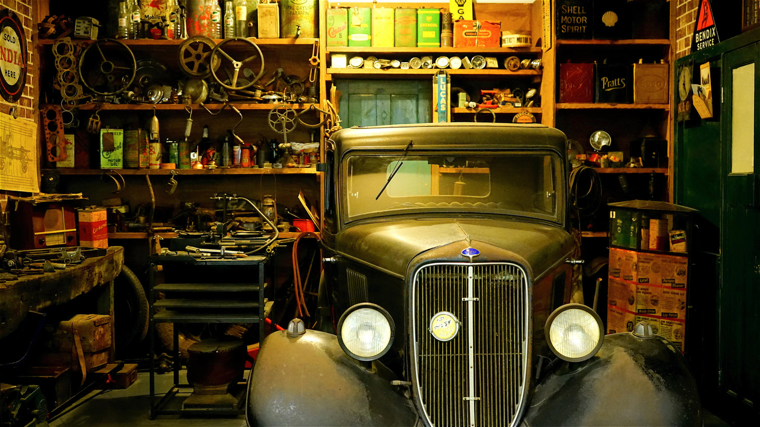 Garage & Utility